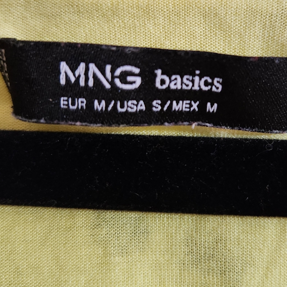 🌴MNG Basics Tank - Picture 3 of 3